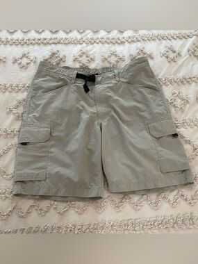 Lands' End Men's Cargo/Swim Shorts in khaki